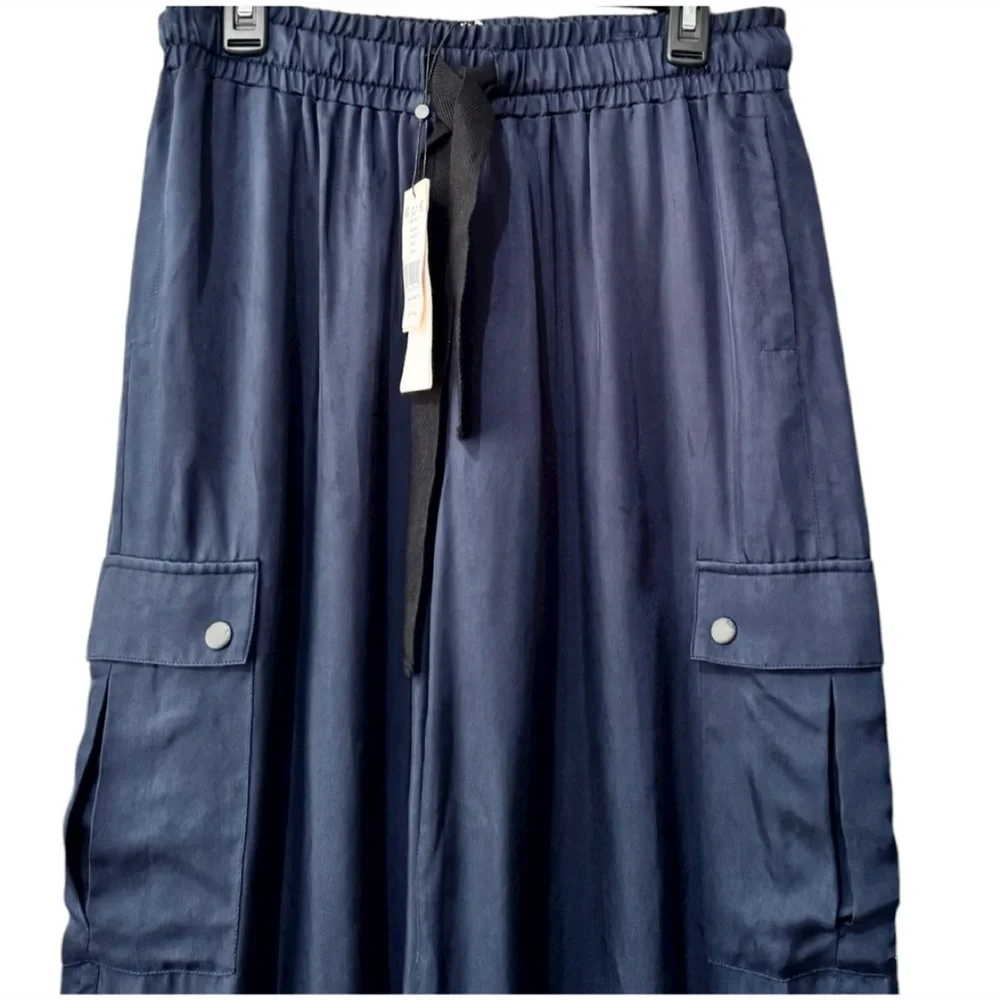 Cinq a Sept Priscilla Wide Leg Ruffle Hem Cargo Navy Blue Pants Women’s Medium - Picture 3 of 9